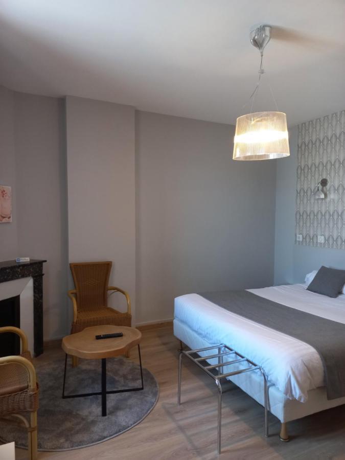 Hotel Restaurant De La Poste Saint-Just-en-Chevalet